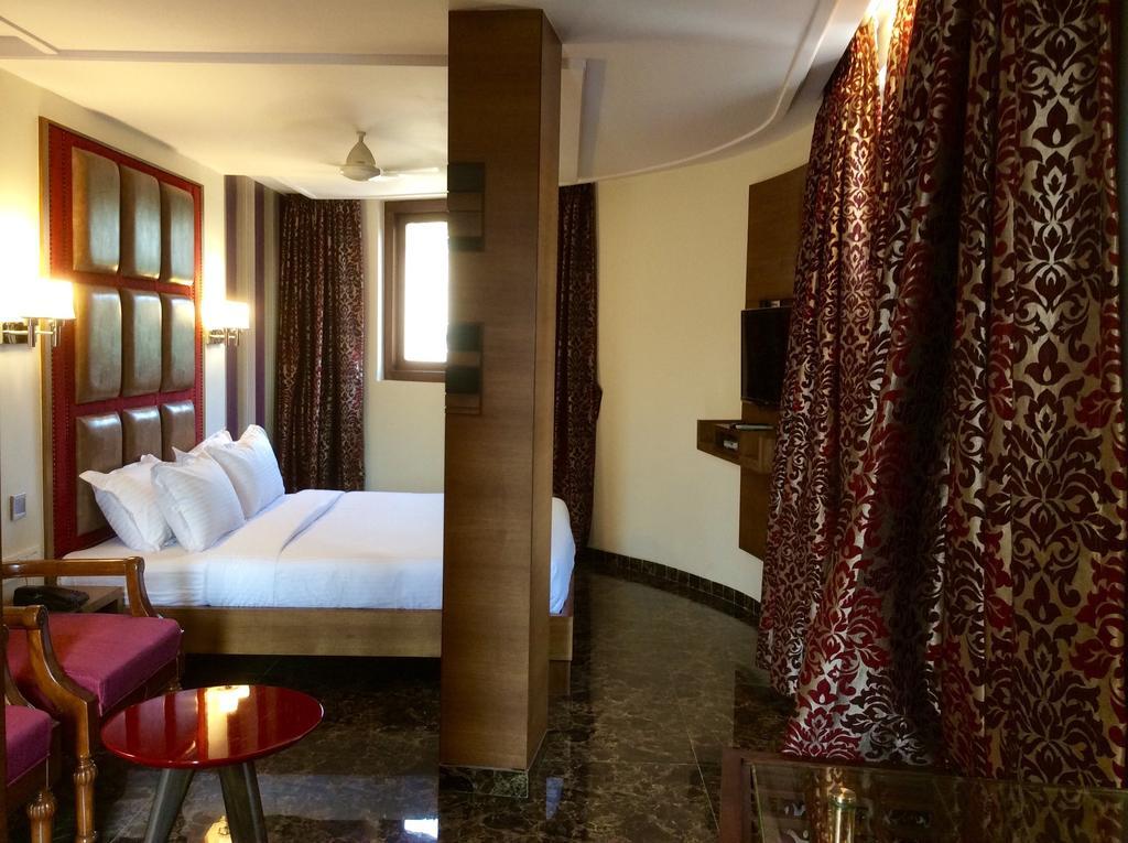 Hotel Sapna Bombaj Pokoj fotografie